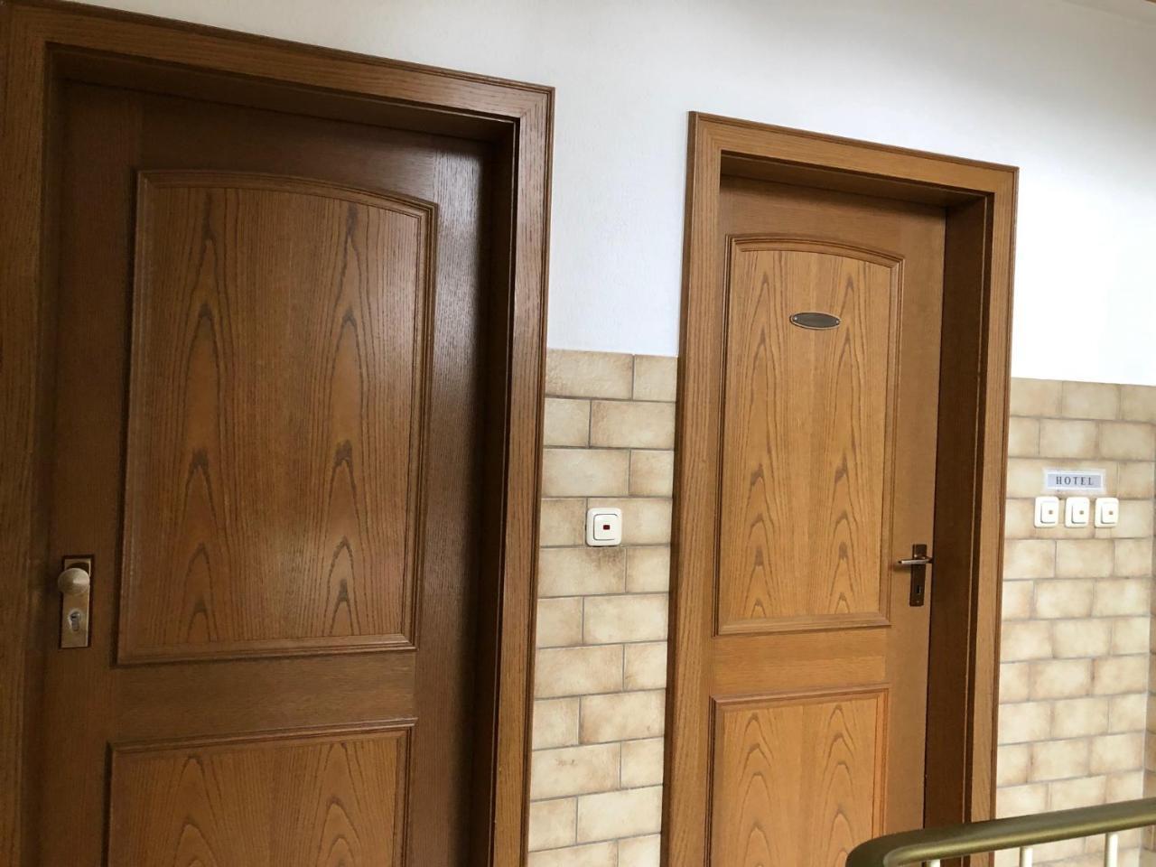 Gaestehaus Hotel Wilms Köln Ngoại thất bức ảnh